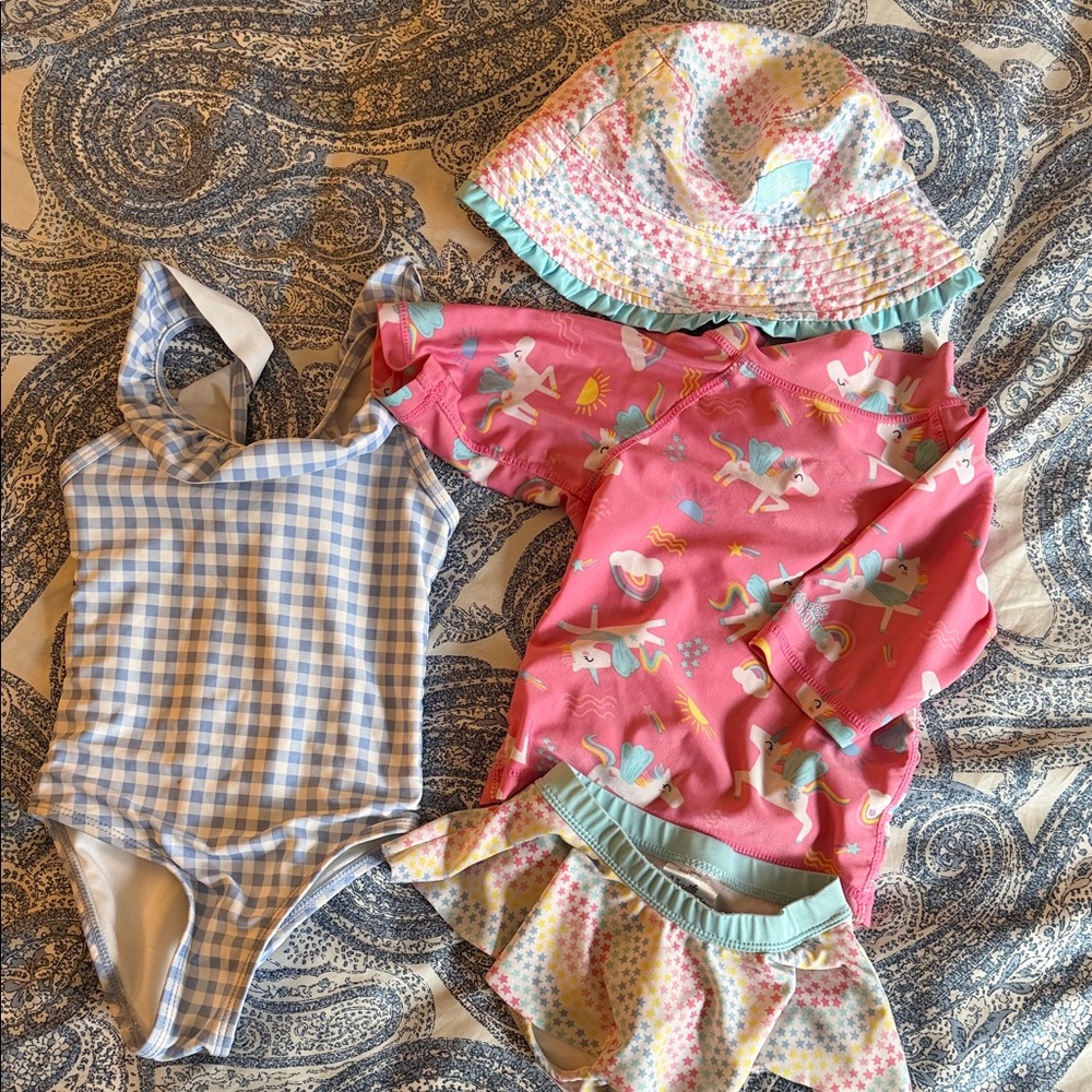 Colorful Kids' Swim Set with Unicorns and Gingham